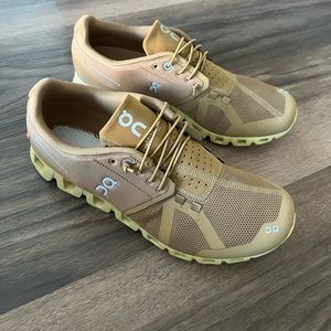 On Cloud Monochrome M8/W9.5